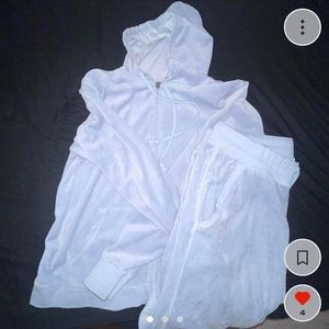 Blue, velvet tracksuit 💙